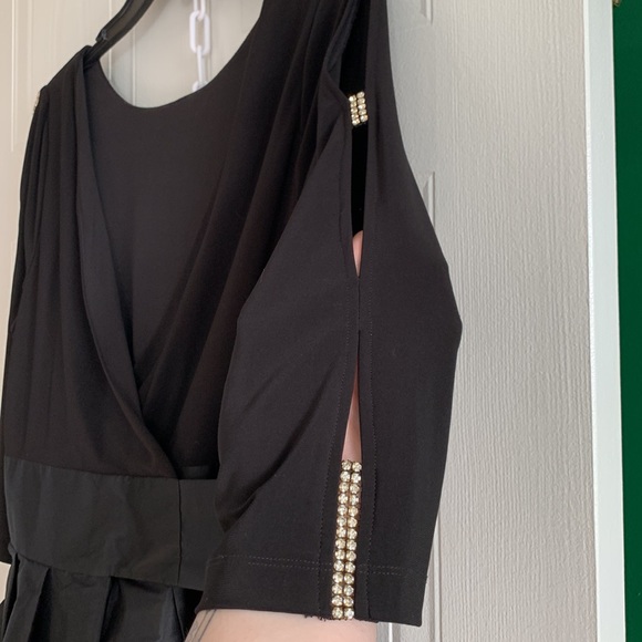 Adrianna Papell Knee-Length Satin Formal Gown - Picture 5 of 13